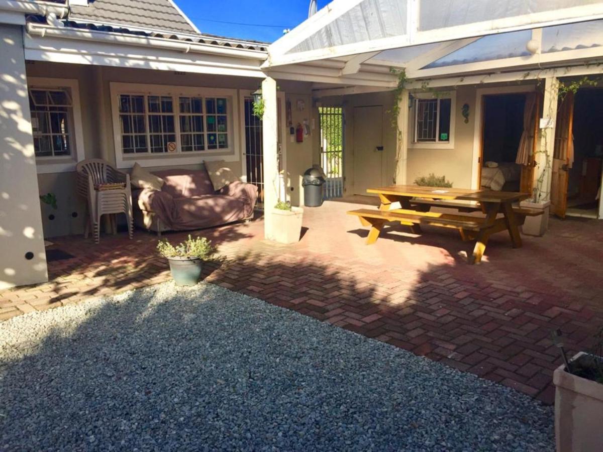 Keedols Inn&Backpackers Knysna Buitenkant foto