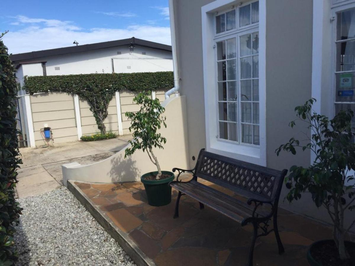 Keedols Inn&Backpackers Knysna Buitenkant foto