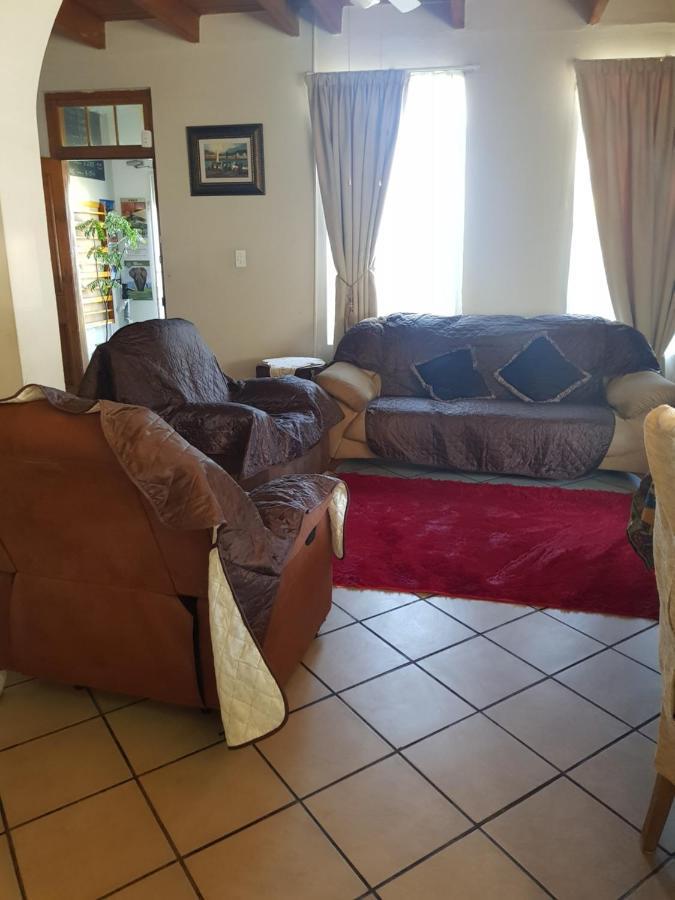 Keedols Inn&Backpackers Knysna Buitenkant foto